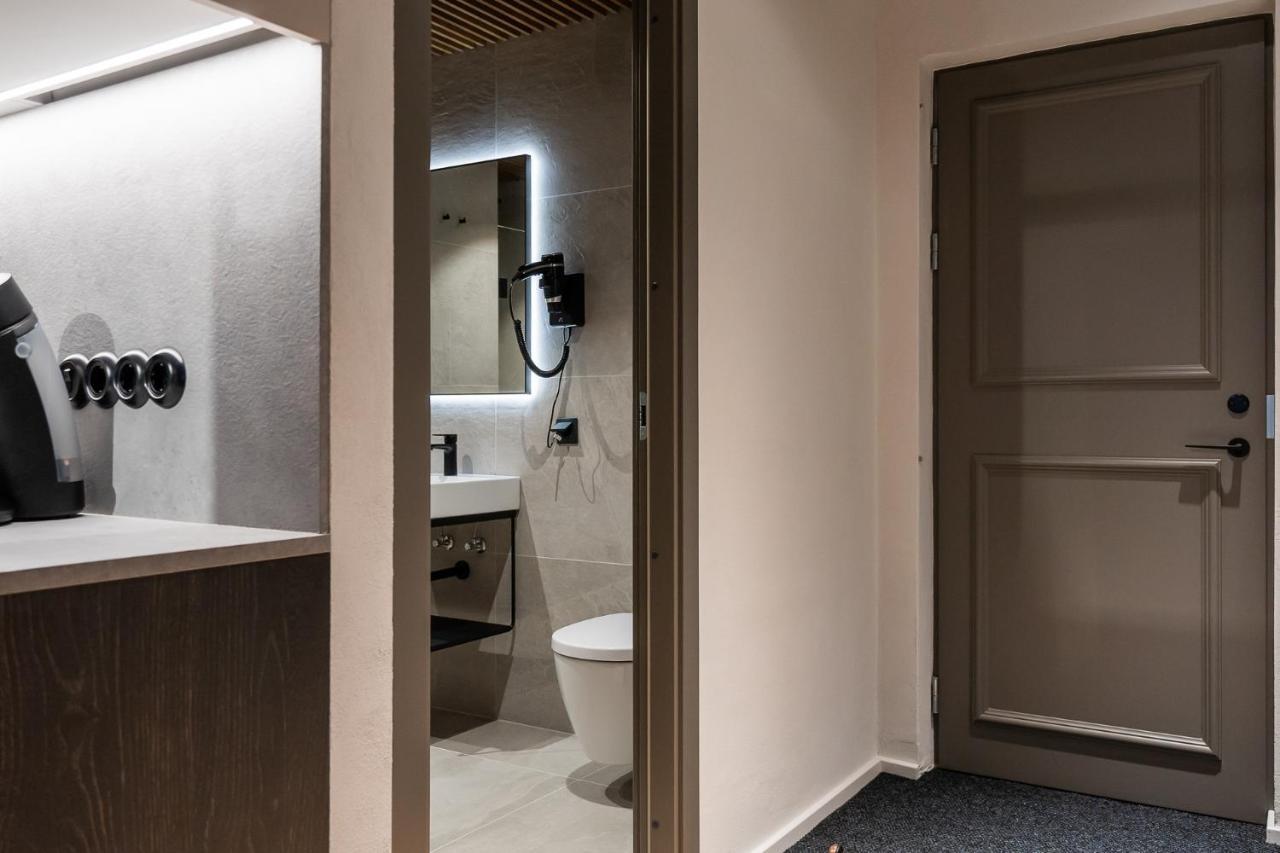 N48 Boutique Hotel Tallinn Exteriör bild